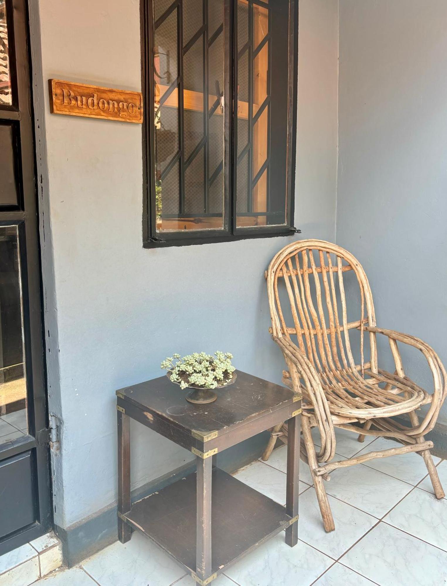 30 Wilson Bed & Breakfast Jinja Exterior foto
